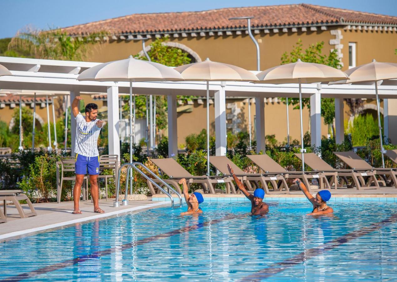 Is Serenas Badesi Resort المظهر الخارجي الصورة